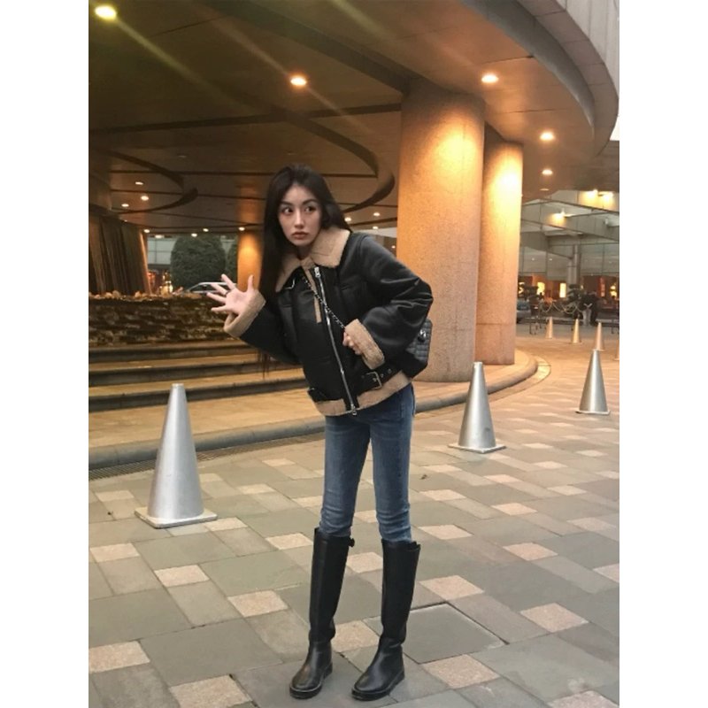 Áo khoác ZR da lộn mẫu new 2023