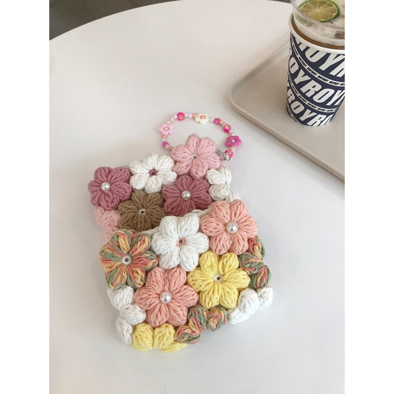 Túi nhỏ đính bông xinh xắn