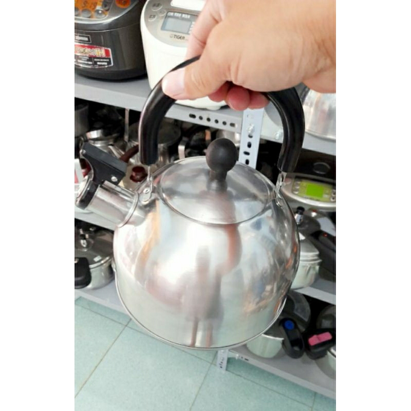 Ấm đun nước inox Nhật có còi hú nước sôi, đun dc bếp từ