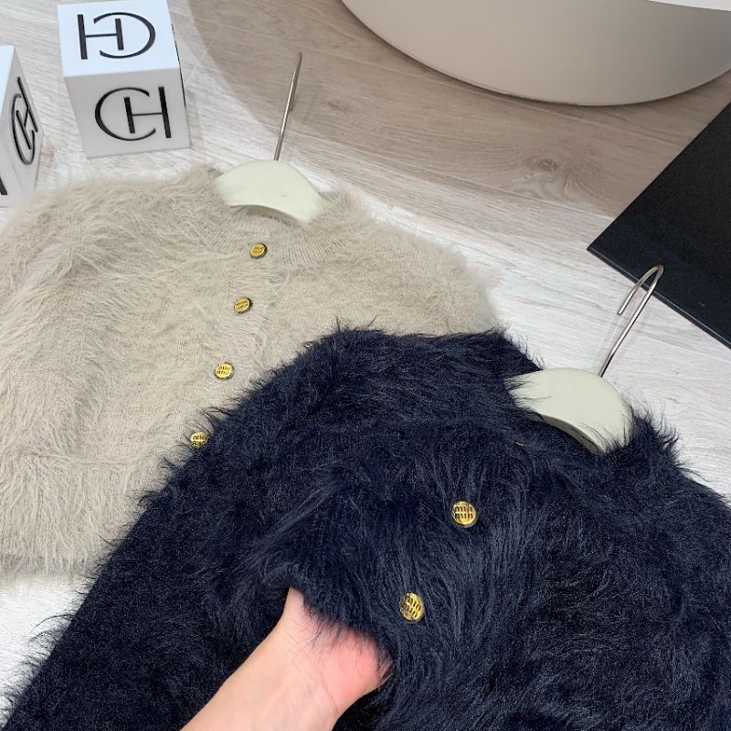 Áo len lông dáng lửng