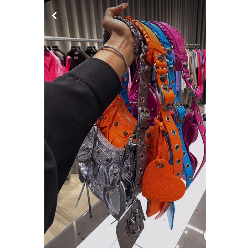 Túi balen s20 cm cưng xĩu tình trạng 90%