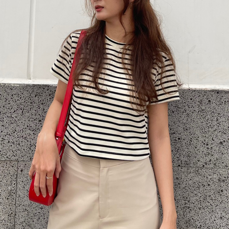 ÁO THUN SỌC ĐEN DÁNG LỬNG