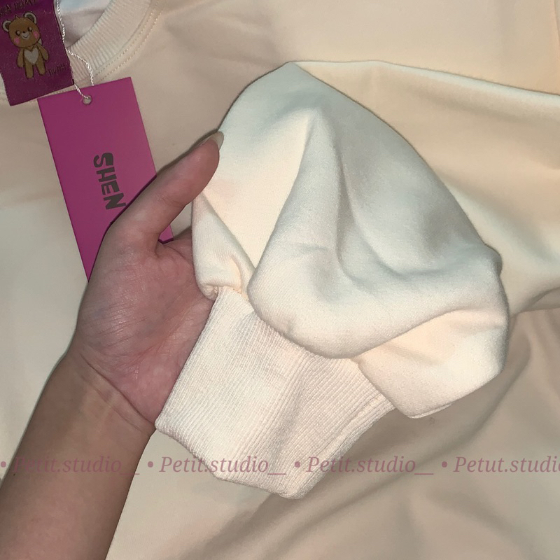 ÁO SWEATER 13 DE M@RZE THÊU KÈM GẤU - HÀNG QUẢNG CHÂU