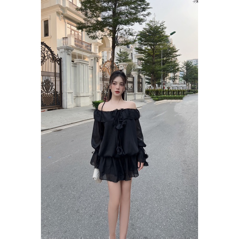 Đầm voan tơ ánh kim baby doll trễ vai đính hoa - Amber Dress