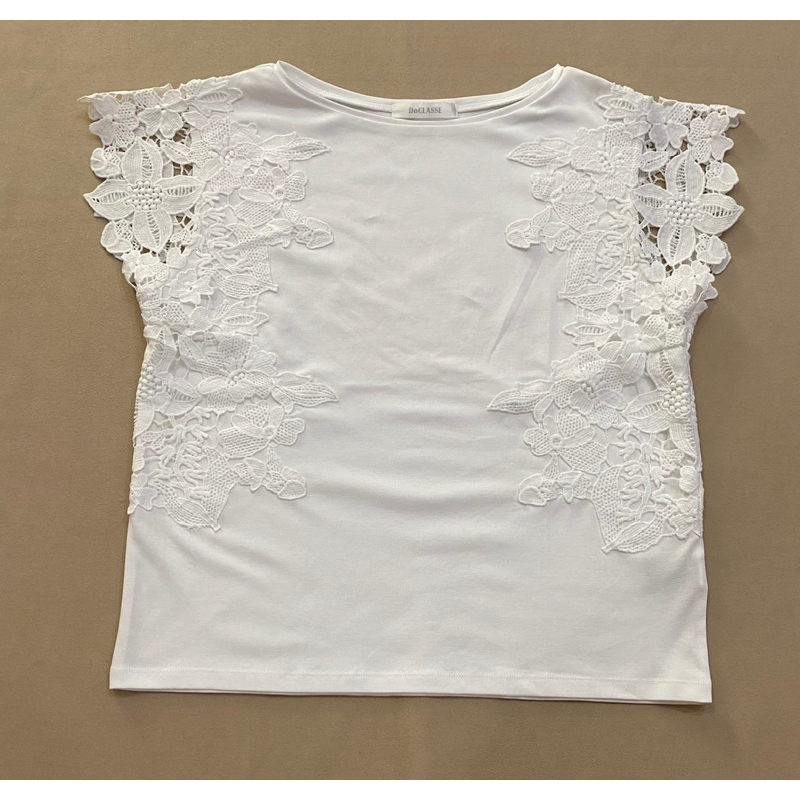 Áo thun cotton phối ren màu trắng  - Thanh lý vnxk