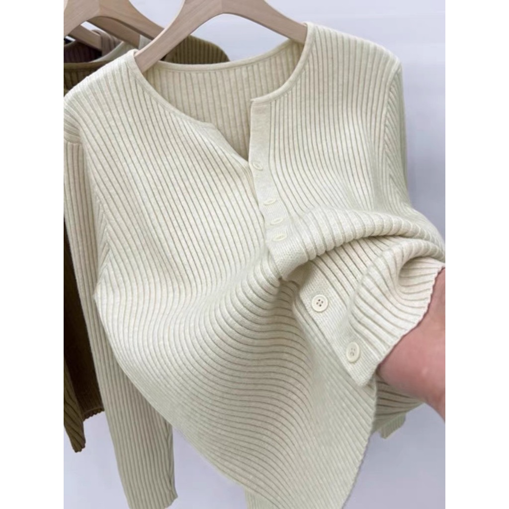 Áo len giá rẻ dễ phối đồ cực xinh dễ thương có sẵn săn sale cài nút đủ màu hàng tuyển màu ngẫu nhiên