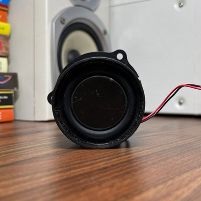 Loa toàn dải 5W 4Ohm có màng cộng hưởng, âm thanh tương đối hay