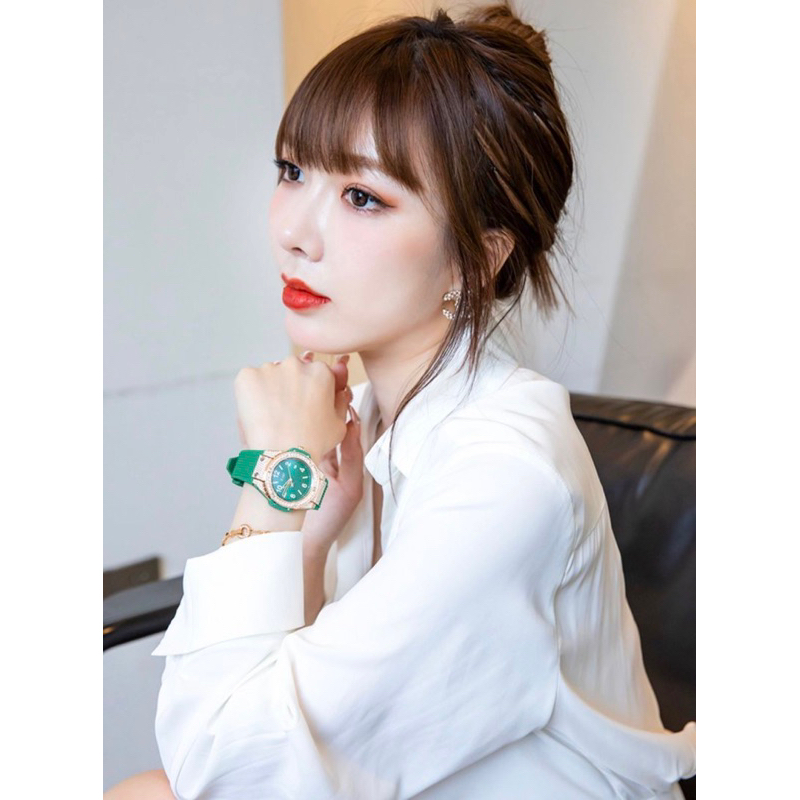 Đồng hồ nữ Xcer  B0611  Chính hãng mặt tròn đính đá siz 36mm