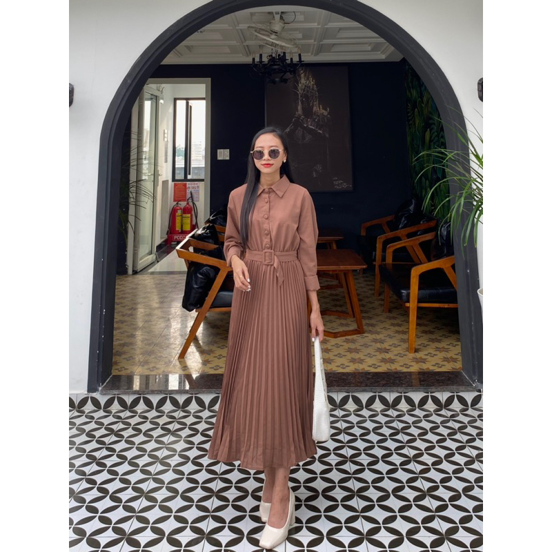 Pass váy dài che mọi khuyết điểm