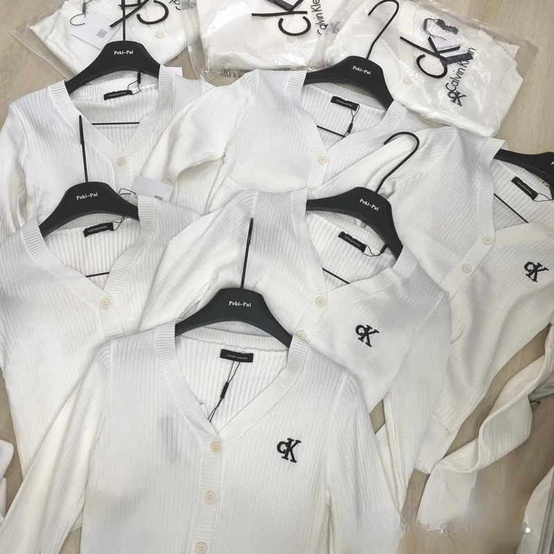 Áo cardigan len CK Calvin Klein giống Jennie Blackpink