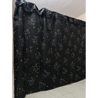 Rèm che gác trọ, rèm ngăn phòng trọ có móc treo sẵn rido bằng vải polly với nhiều kích thước khác nhau