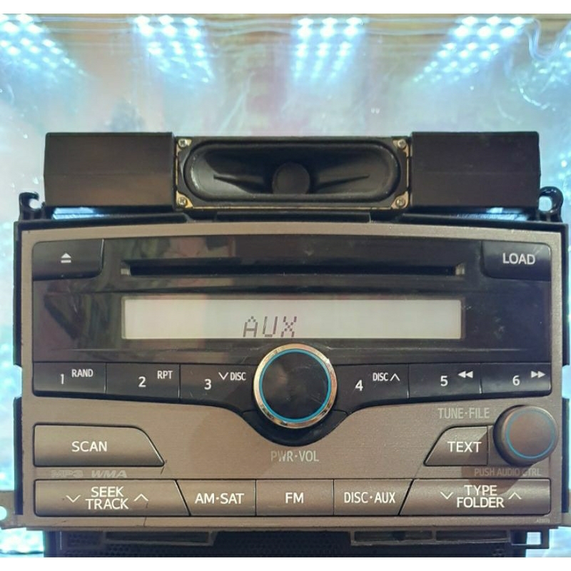 Máy phát nhạc liền Amply 6disk Toyota Venza 2009 10 11 12 13 14 15 16 2017 . Tính năng Aux. bộ 6 disk.radio.