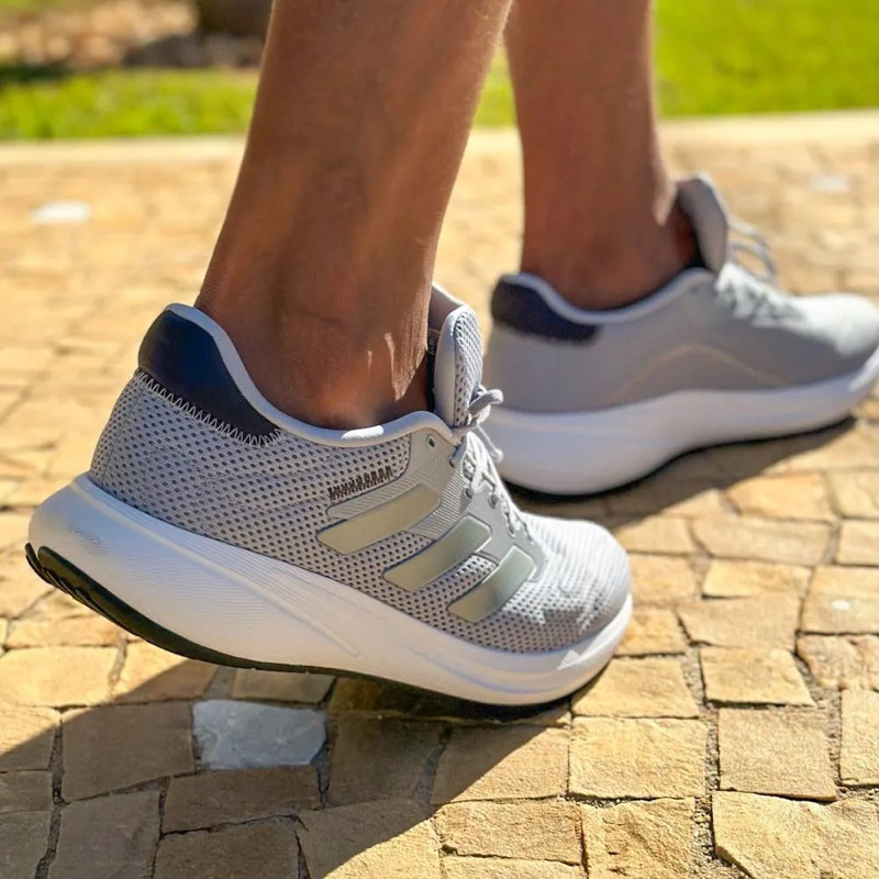 Giày Adidas ID7333 full box, có mail mua hàng, hàng có sẵn, bay size nhanh nên các ace chốt nhanh ạ