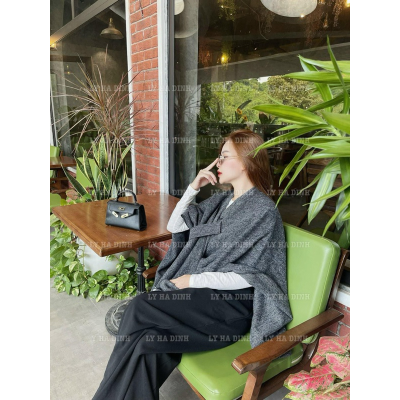 Khăn choàng thời trang mùa Thu Đông.