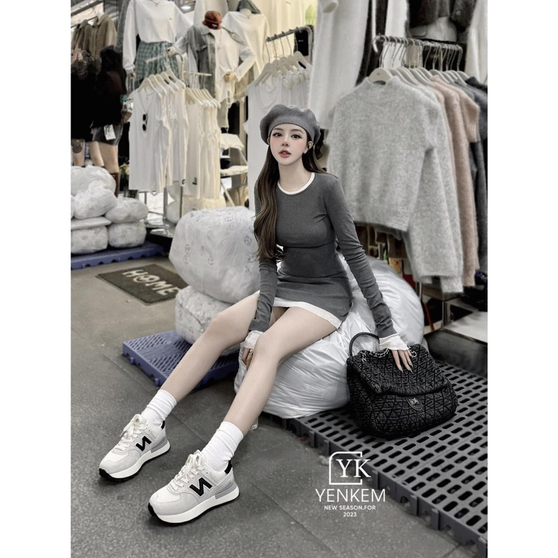 Váy body dài tay phối viền đen/xám