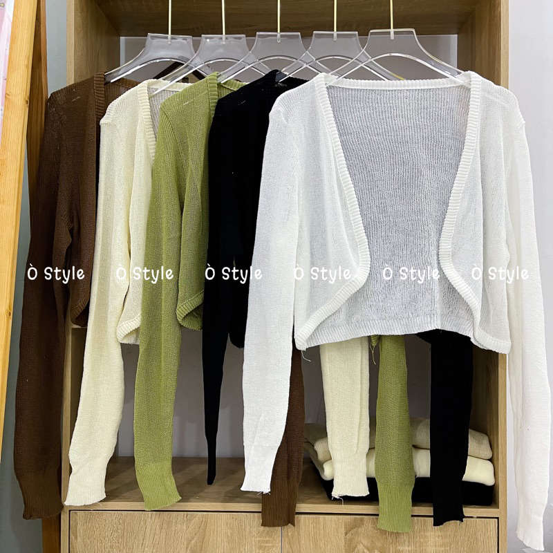Áo khoác cardigan len mỏng nửa lưng dáng croptop