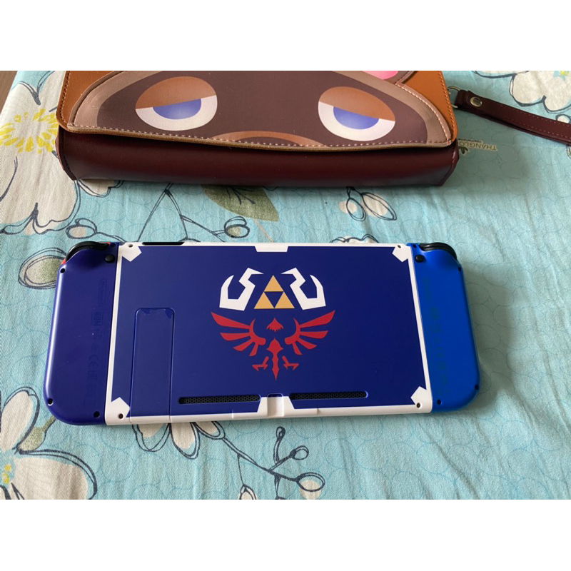 Máy chơi game Nintendo Switch Lite đã hắc limited kèm thẻ 128gb, ốp