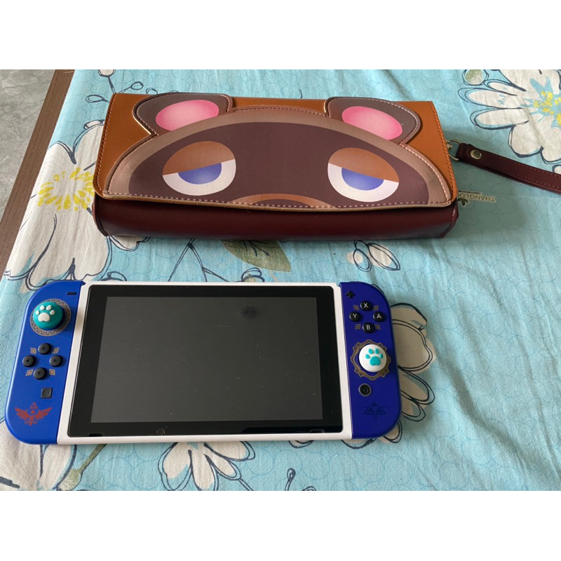 Máy chơi game Nintendo Switch Lite đã hắc limited kèm thẻ 128gb, ốp