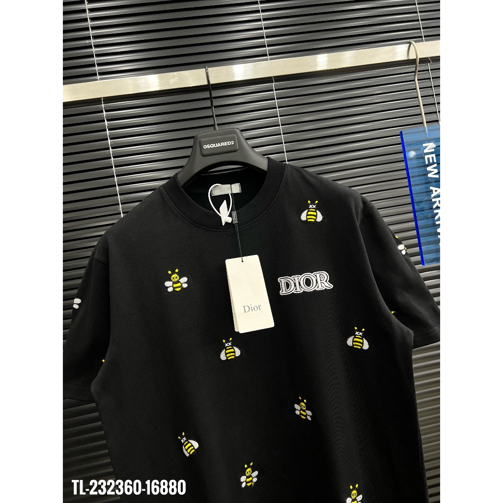 Áo Thun Nam Boy Phố Thêu Ong 100% Premium Cotton 250gms Hàng Siêu Cấp