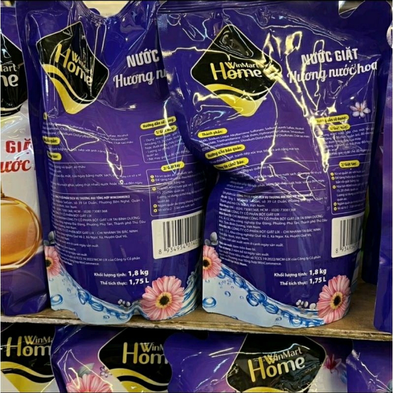 《Mua 1 Tặng 1》Nước giặt WinMart Home 1.8kg​.Không bạc màu,hương thơm bền lâu.