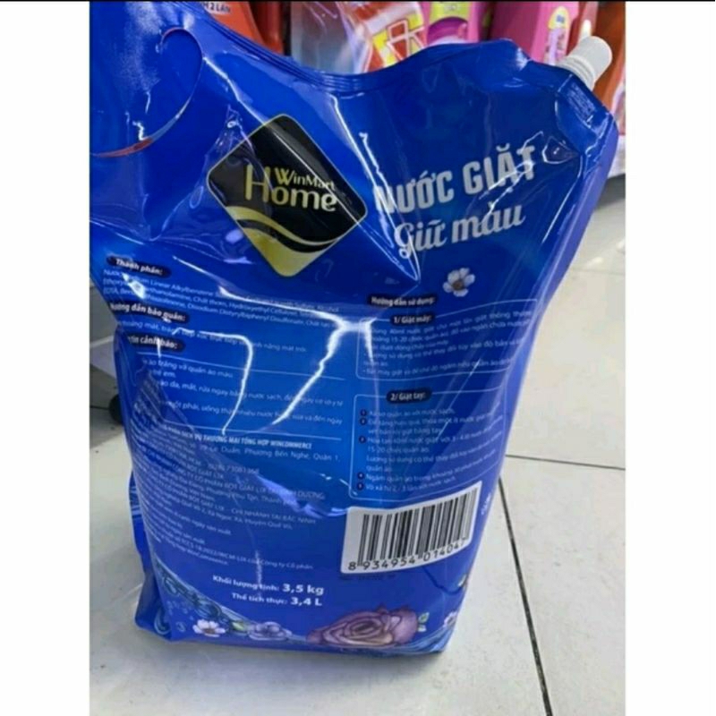 《Mua 1 Tặng 1》Nước giặt WinMart Home 1.8kg​.Không bạc màu,hương thơm bền lâu.