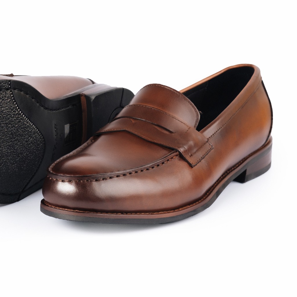 Giày Tây Lười Cao Cấp MERLE LOAFERS - LF08 - Da Bò Ý Lót Trong Da Bò Mộc - Thương hiệu Be Classy