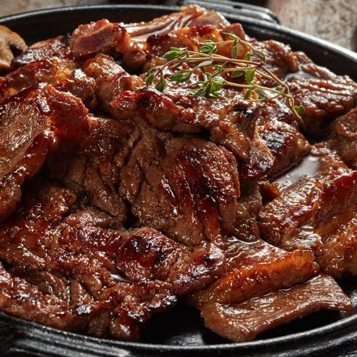 Sốt ướp thịt nướng BBQ Hàn Quốc CJ Beksul chai 290g, 500g