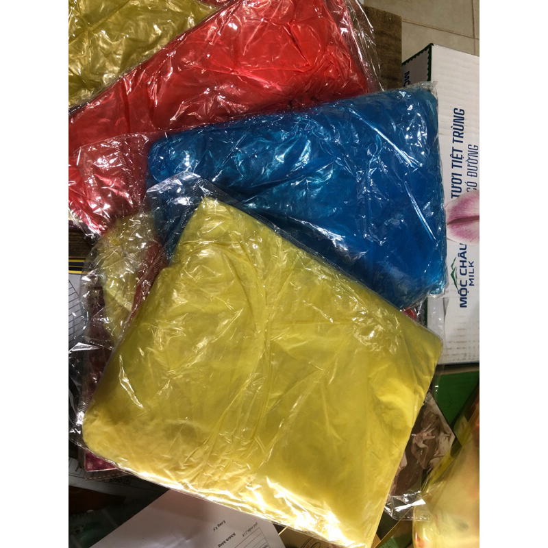 10 áo mưa 1 lần
