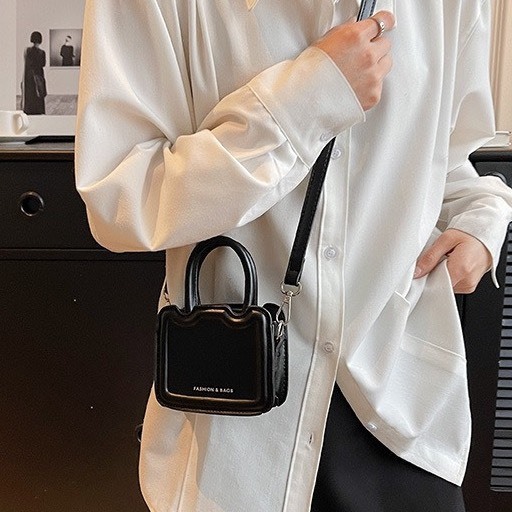 Túi xách Mini đeo chéo 2 quai dễ thương phong cách Hàn Quốc