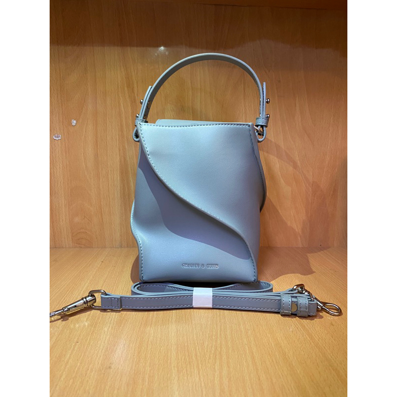 Túi Xách Hộp Charles.Keith