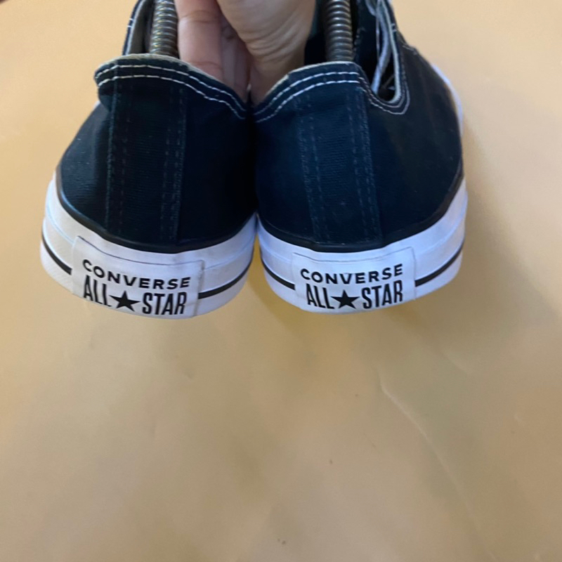 Giày chính hãng đã qua sử dụng