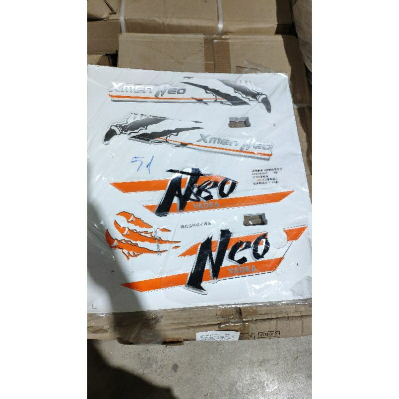 Tem xe Xmen Neo zin hót nhất hiện tại yadea