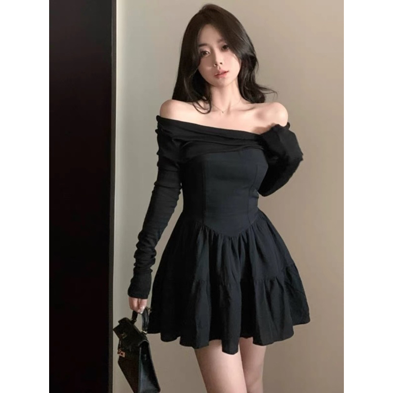 ĐẦM ÔM TRỄ VAI