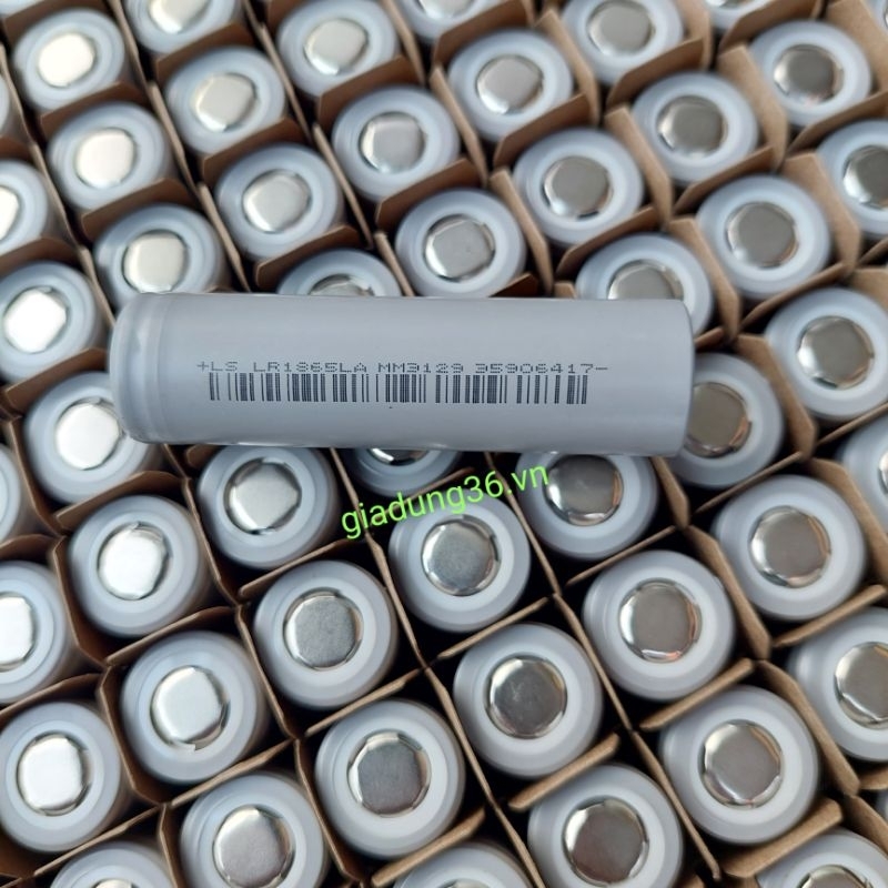 Pin lishen 18650 dung lượng 2500mA / 2000mA