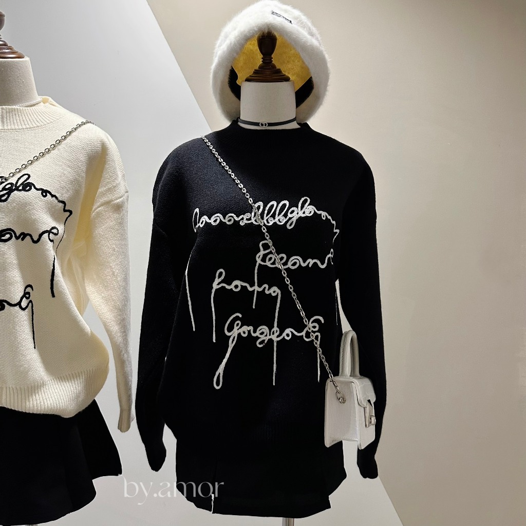 Áo Len Thêu Chữ Cổ Tròn Dài Tay Dày Dặn