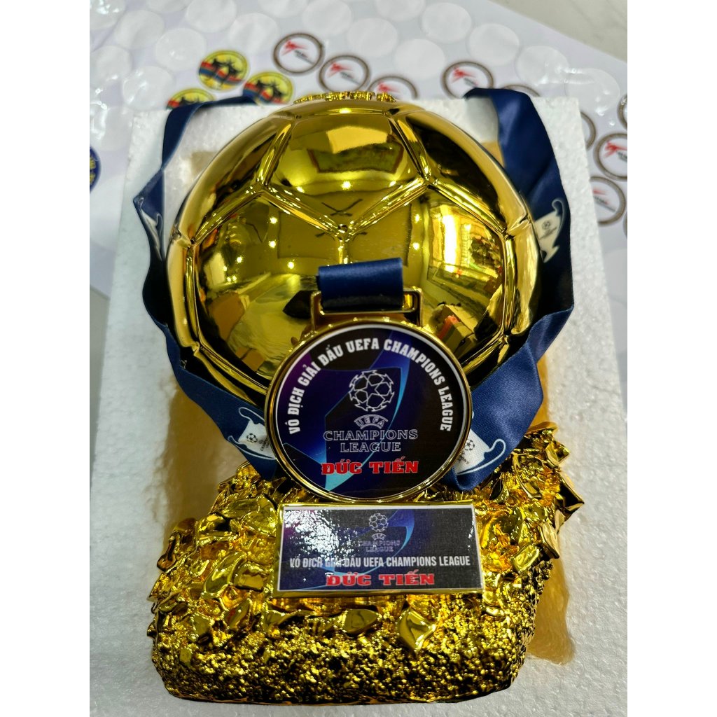 Quả Bóng Vàng 23cm