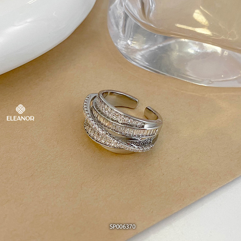 Nhẫn nữ Eleanor Accessories họa tiết vòng xoắn phụ kiện trang sức 5137