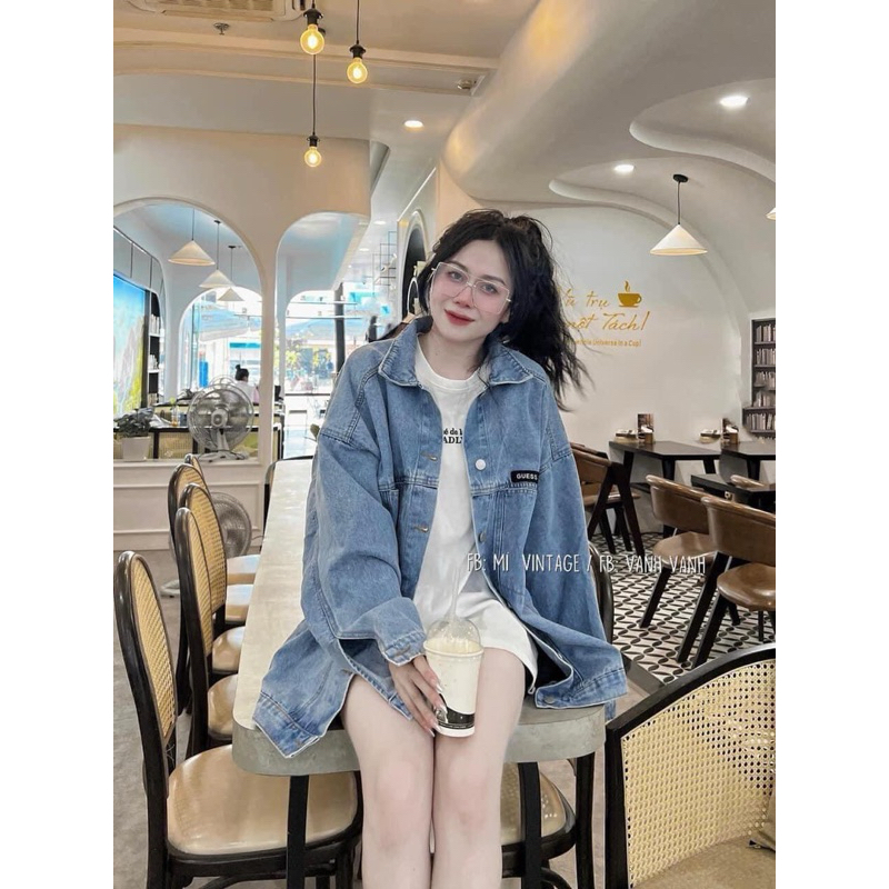 Áo Khoác jean   nam nữ Form Rộng  Unisex Màu Xanh  tree size form rộng, áo khoác bò nữ chất jean dày dặn