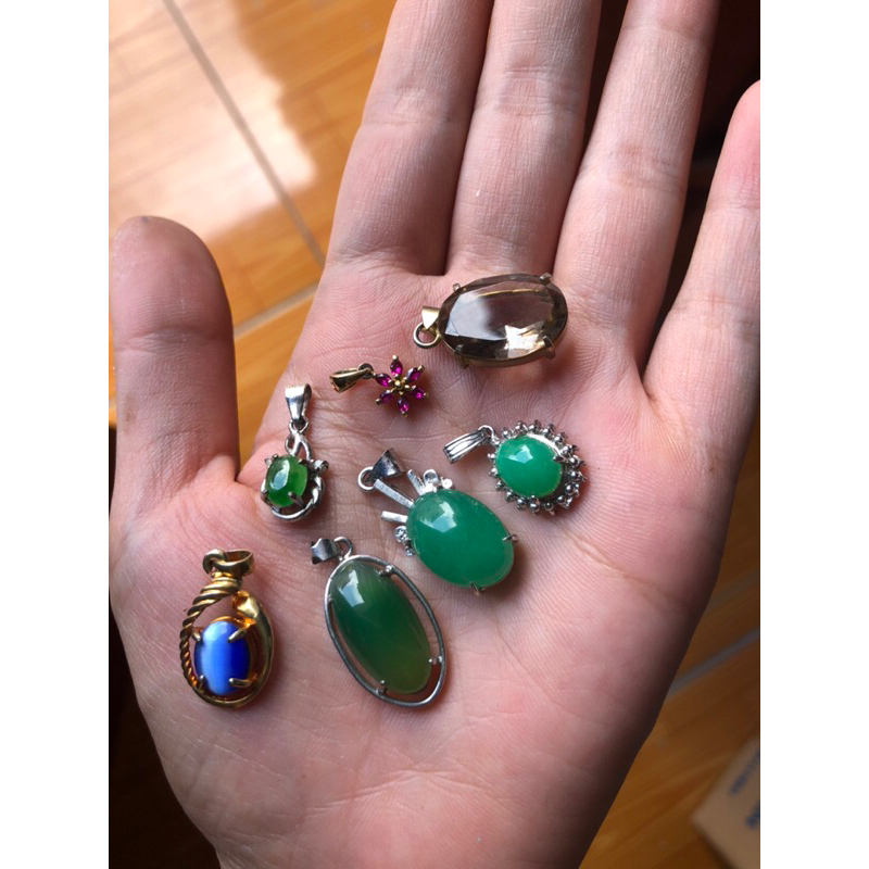 Bộ: Mặt đã chuyền, da chuyền mảnh, bông tai..