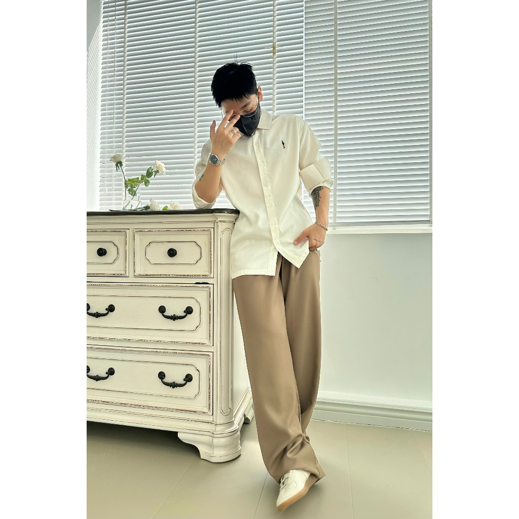 Sm trắng thêu logo