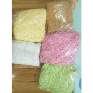 Giấy vụn, giấy rơm cắt sẵn lót hộp quà, giỏ quà(500gam)