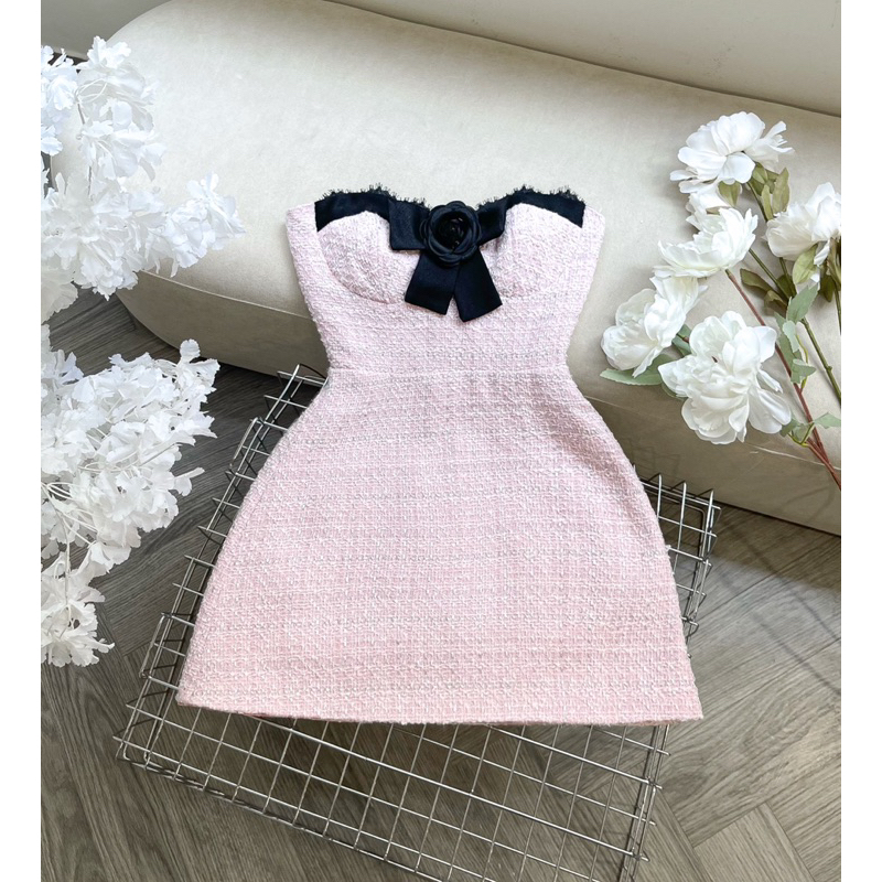 Đầm dạ hoa trà