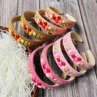 Bờm thêu tay thủ công (handmade by Pong )