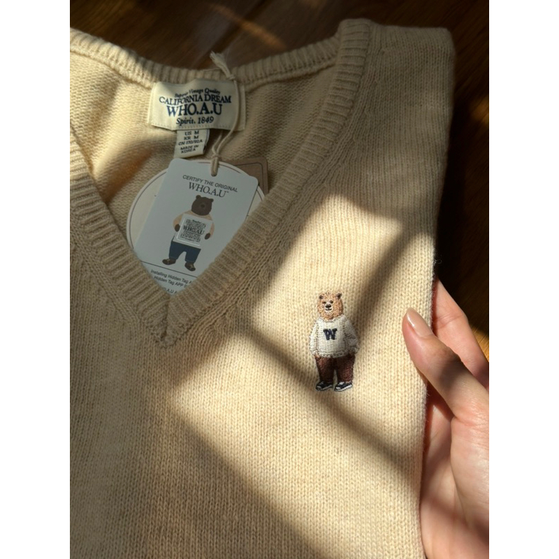 Áo gile Whoau chính hãng newtag