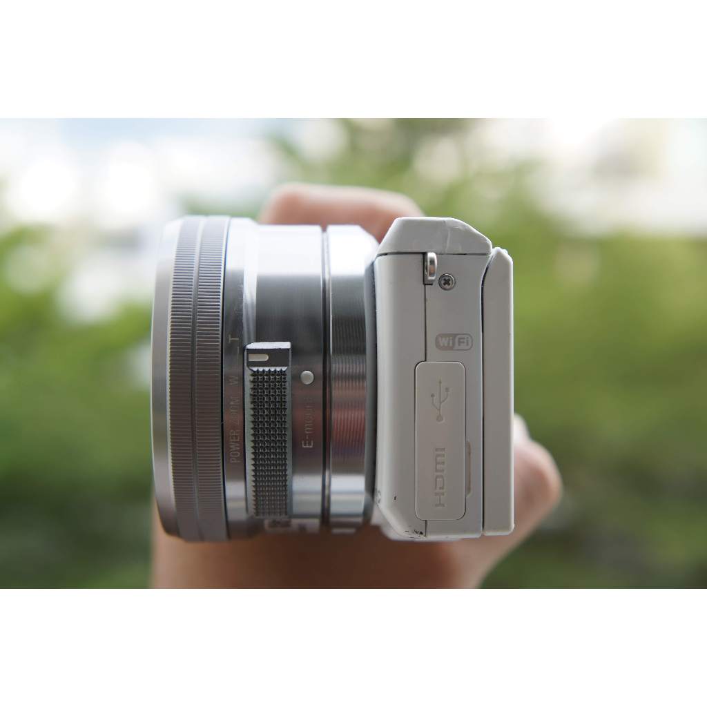 Máy ảnh Sony Nex-5T và lens kit Sony