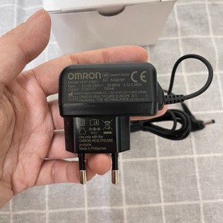 Bộ đổi nguồn đo huyết áp OMRON