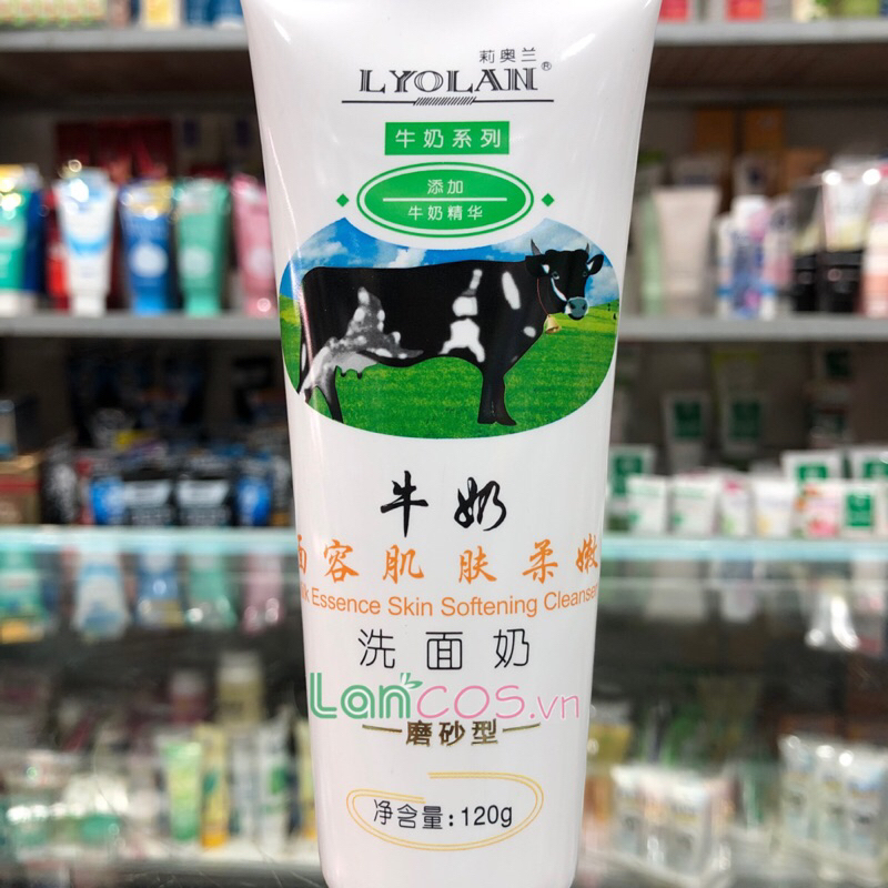 Sữa rửa mặt bò Lyolan 120g