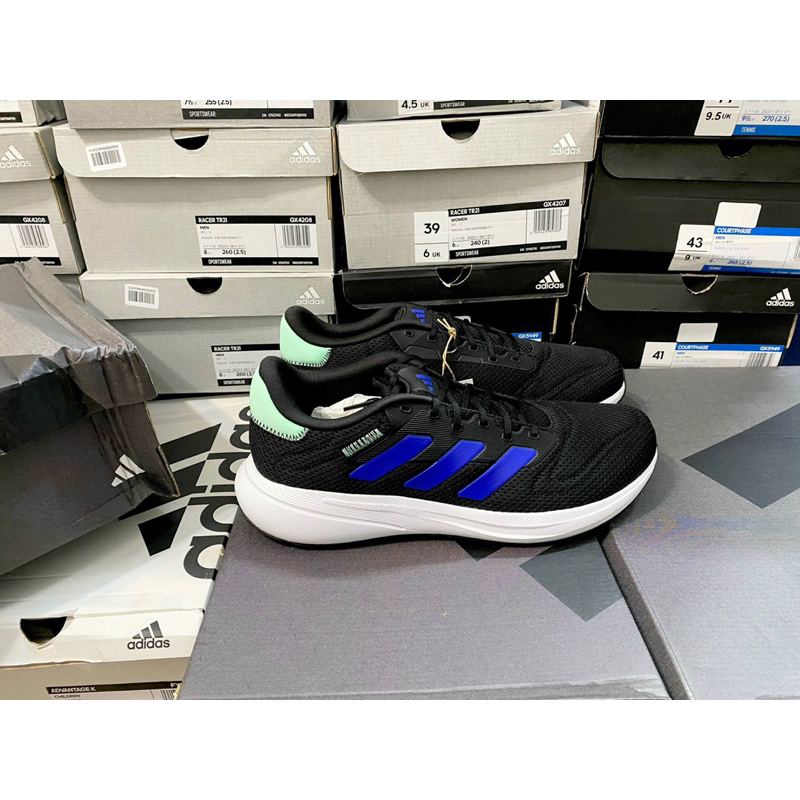 Giày Adidas IIf7810 full box, có mail mua hàng. Hàng có sẵn, bay size nhanh nên các ace chốt nhanh ạ