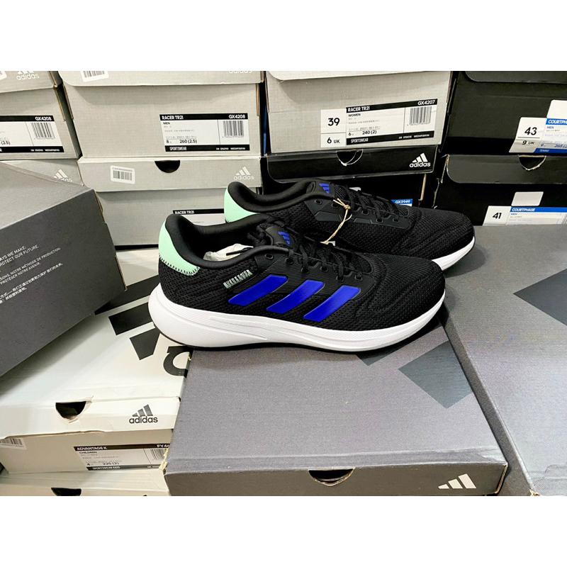 Giày Adidas IIf7810 full box, có mail mua hàng. Hàng có sẵn, bay size nhanh nên các ace chốt nhanh ạ