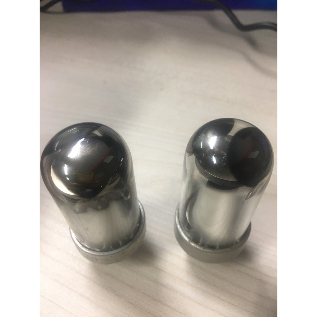 Bóng điện tử 4P1L  Bóng Nga
